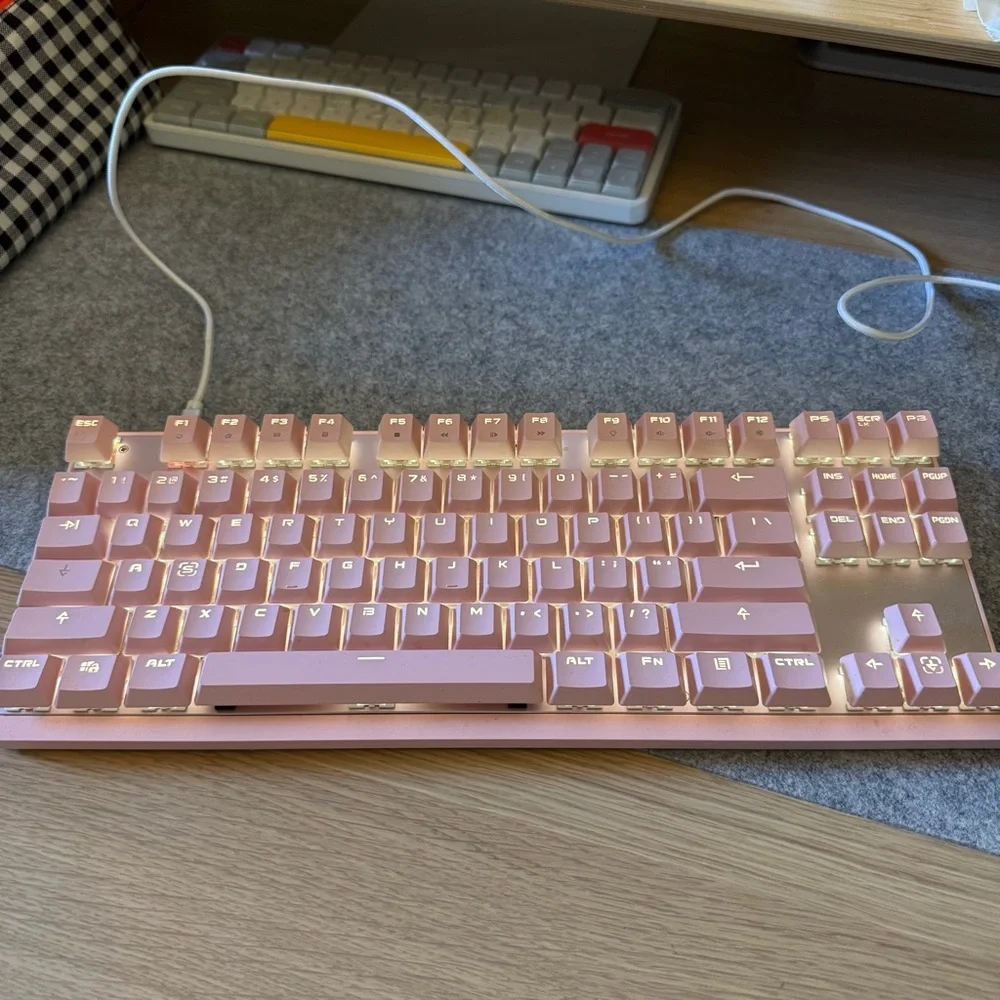 Pink mechanical keyboard